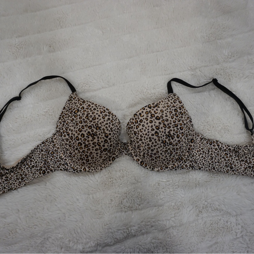 Victoria Secret push up bra